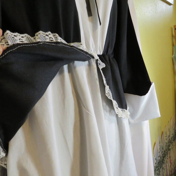 Adult Dress Black White Historical Colonial Costume Pilgrim 1pc 53" tall - Picture 10 of 11